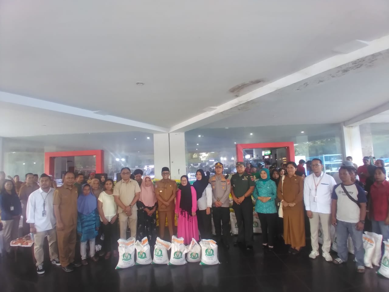 Pemkab Malteng Launching Bantuan Pangan Beras